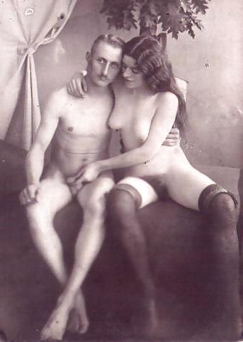 25P Very old Vintage Porn