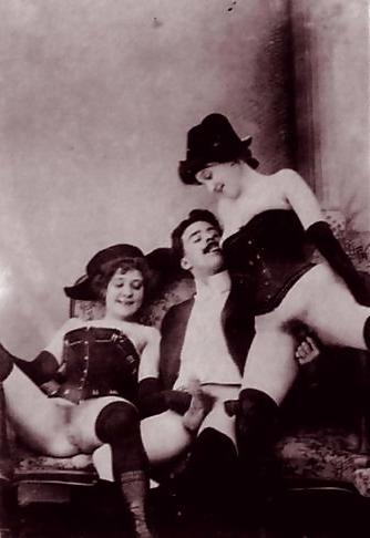 25P Very old Vintage Porn