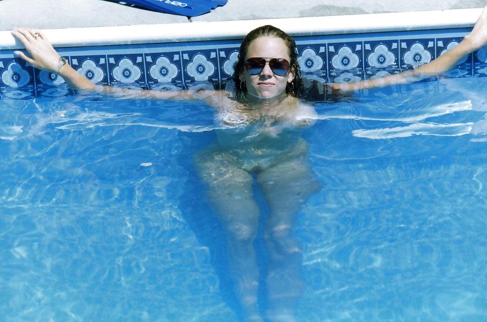 10P Pool