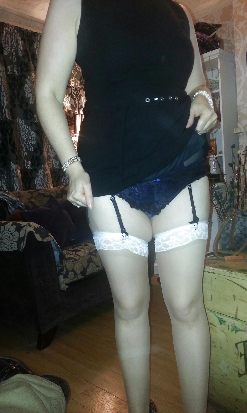 15P My so sexy wife getting ready for doging