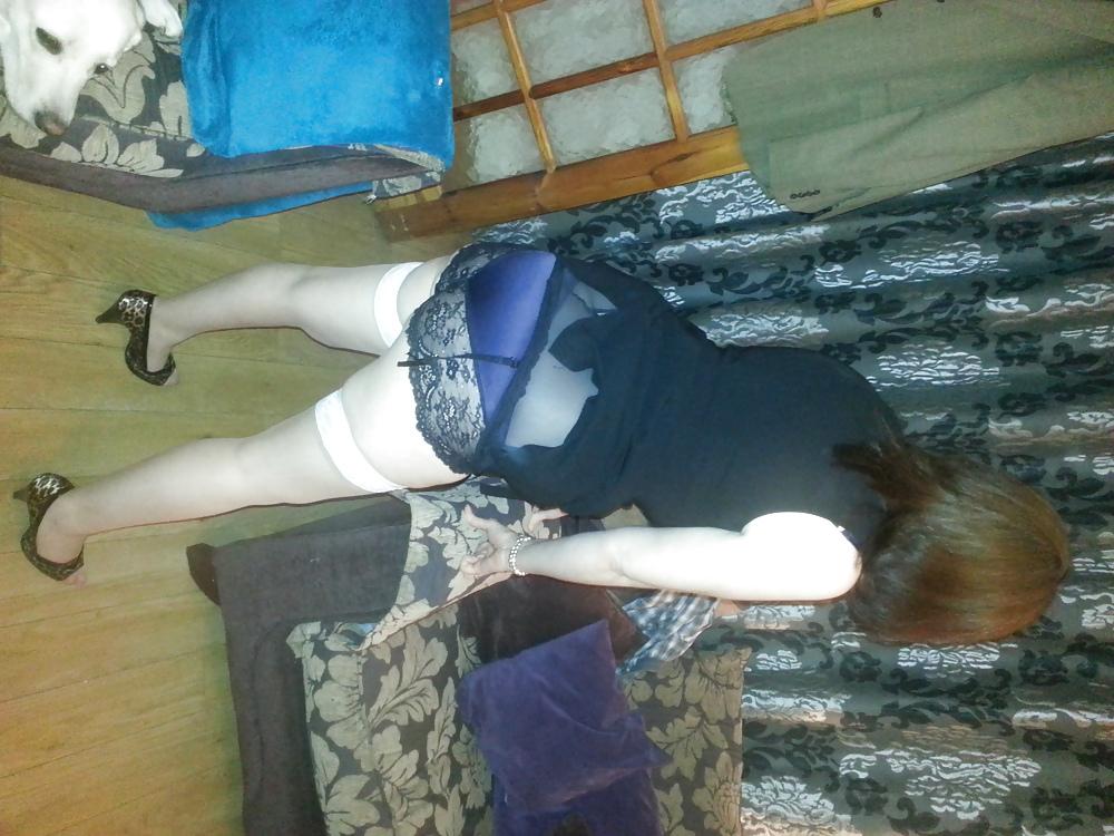 15P My so sexy wife getting ready for doging