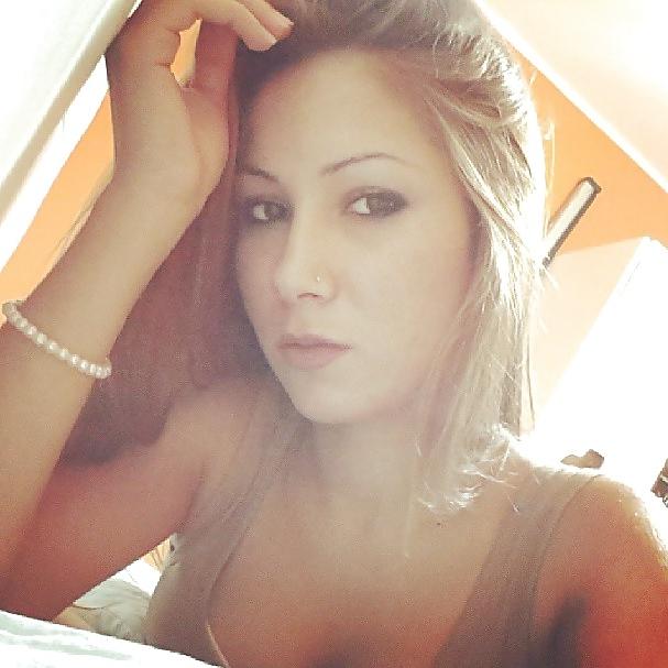 25P Miryea Russo italian teen nude