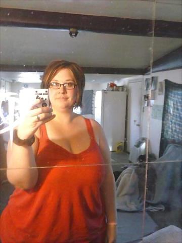 5P Tall titty woman