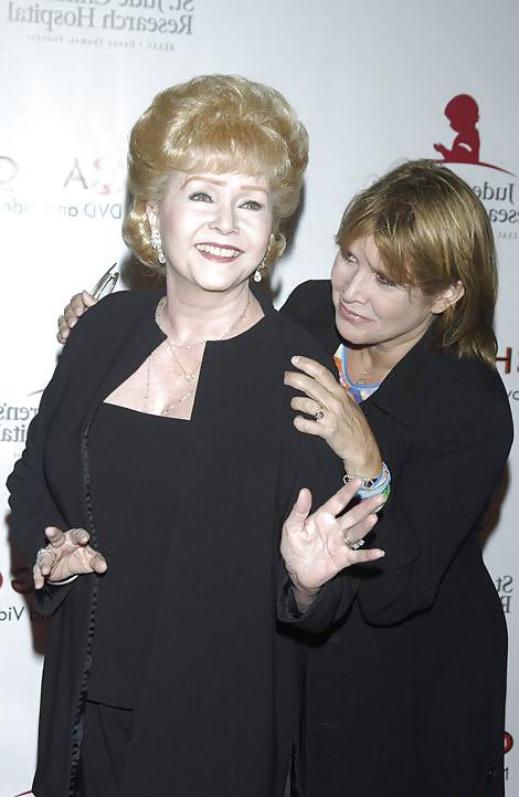 25P DEBBIE REYNOLDS  SUPER SEXY CELEBRITY