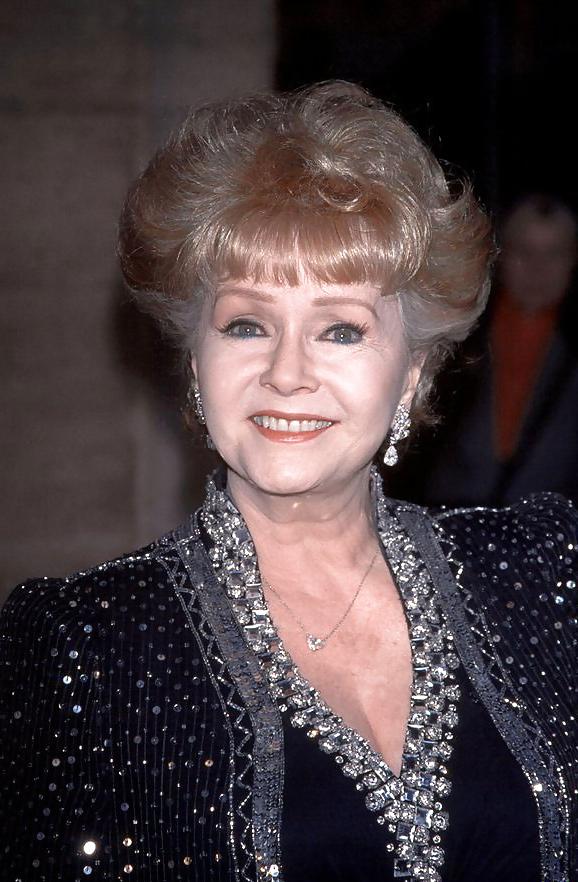 25P DEBBIE REYNOLDS  SUPER SEXY CELEBRITY