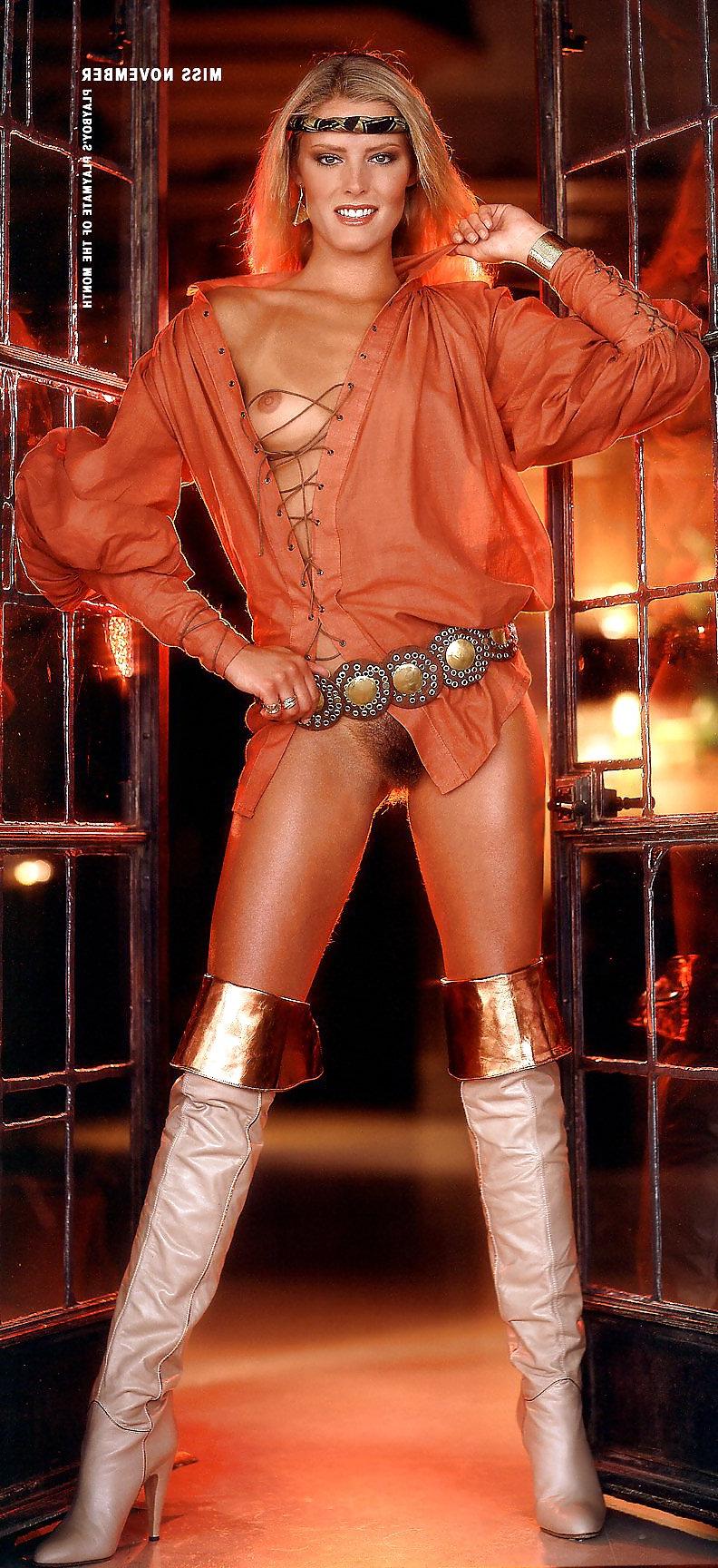12P Vintage-Playboy 1982