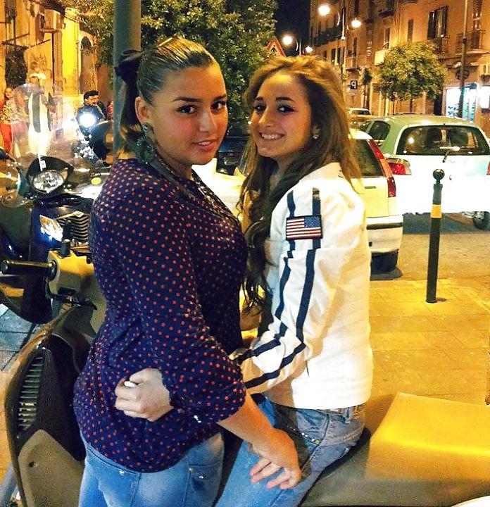 25P Italian girl: suzy