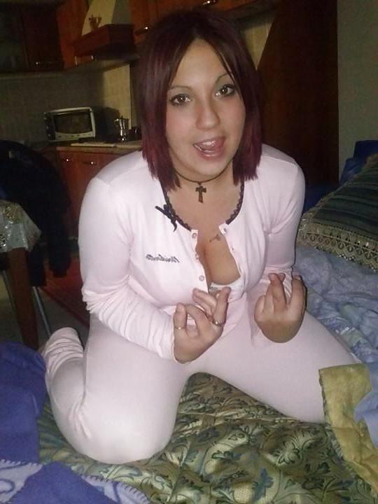 18P Italian girl: michelangela