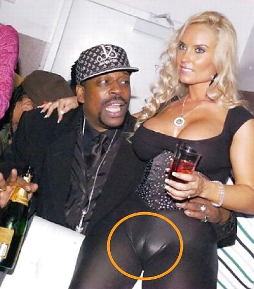 25P Upskirt celebrity