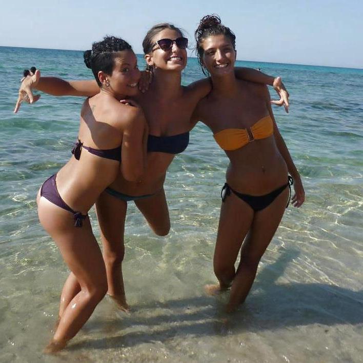 25P Italian girl: Vincenza