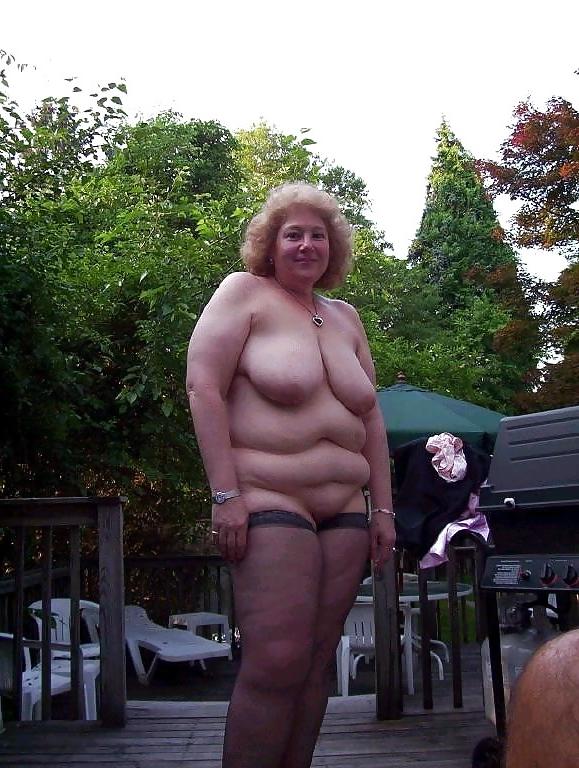 10P Saggy tits 43.
