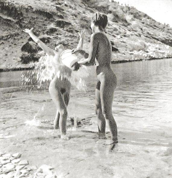 25P Vintage Nudism Magazines : Kavalkad & Tidlosa