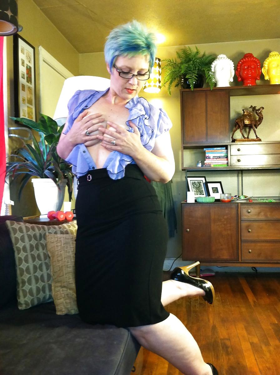 6P SizzleKITTY Gallery #0004 bad TEACHER