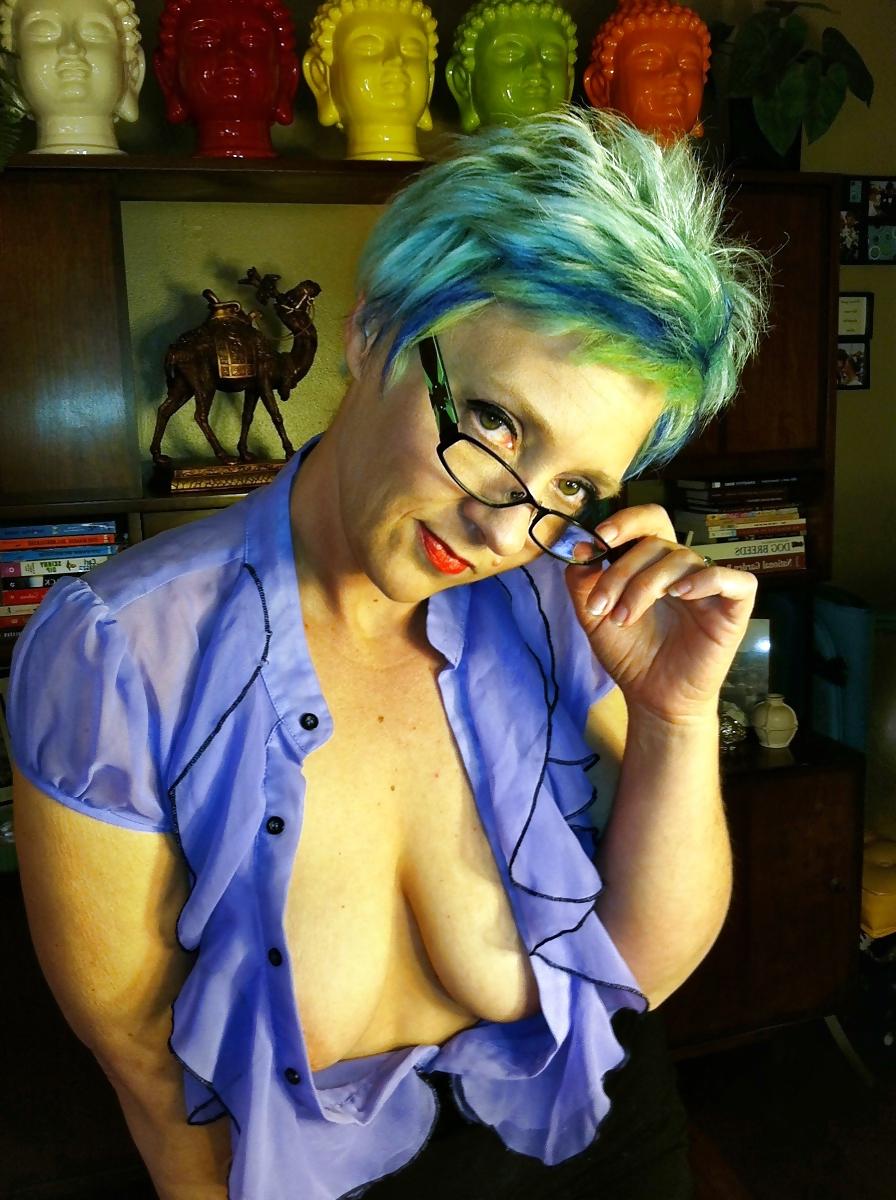 6P SizzleKITTY Gallery #0004 bad TEACHER