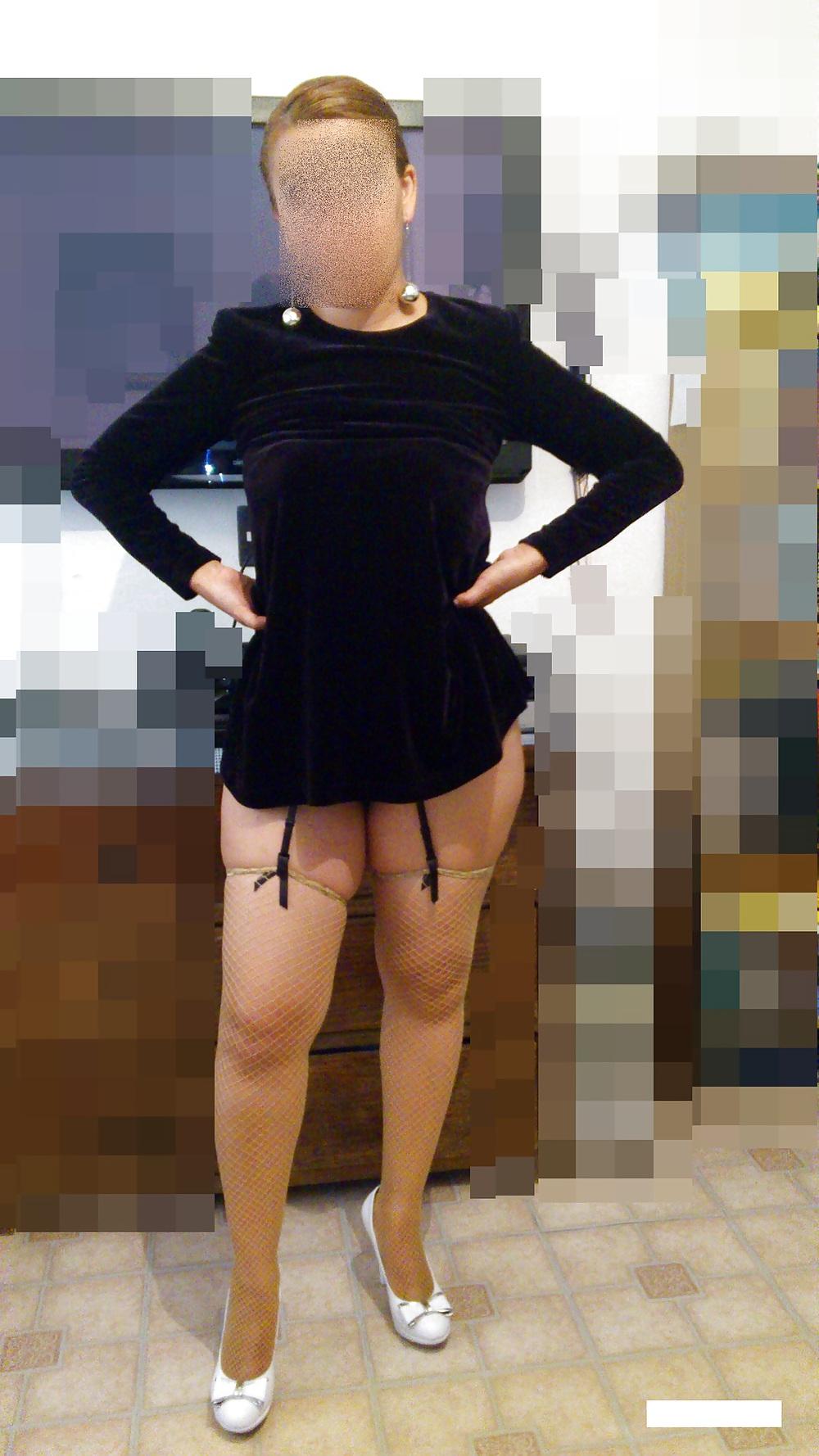 8P Mature in lingerie