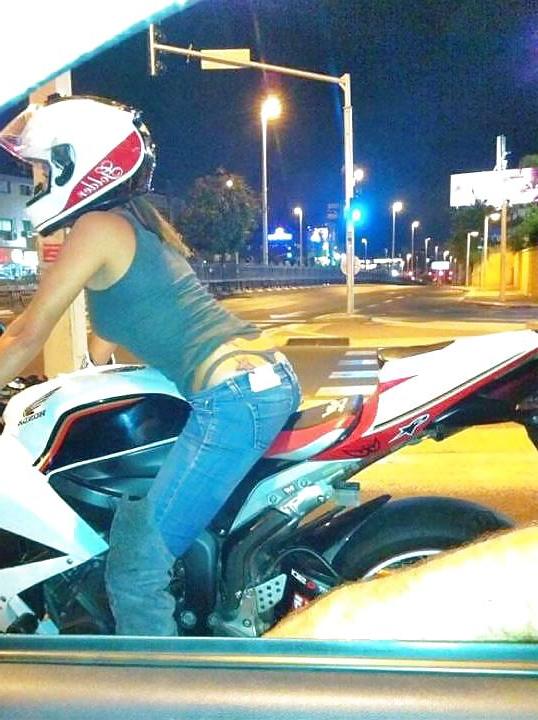 25P Girls with bike 6