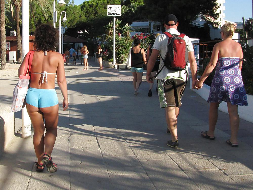13P Thongs and hot pants on European beaches