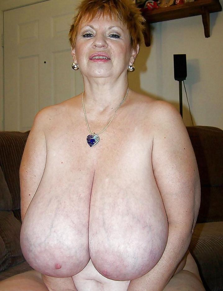 24P Aunt Manuela and her big tits