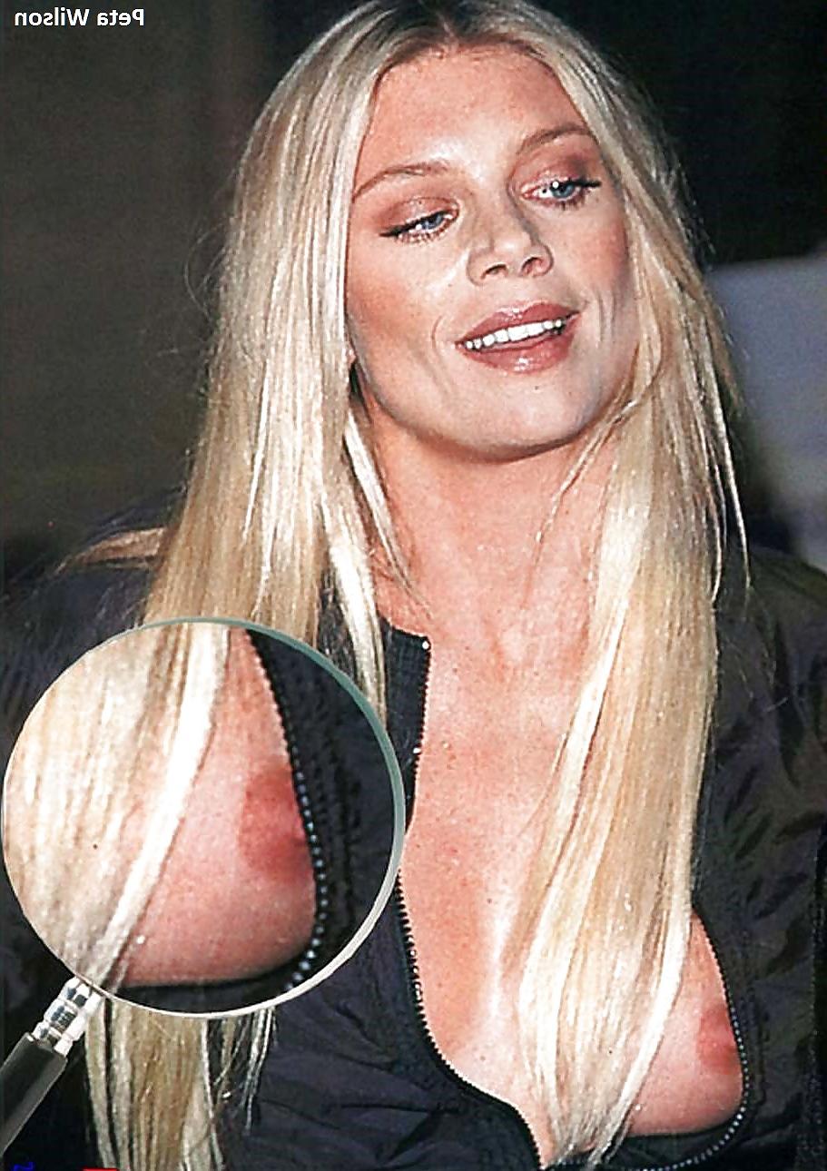 25P A-Z of Celebrity Caps,Stills & oops 133
