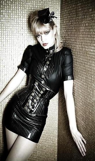 20P Sexy Latex And Vintage Ladys