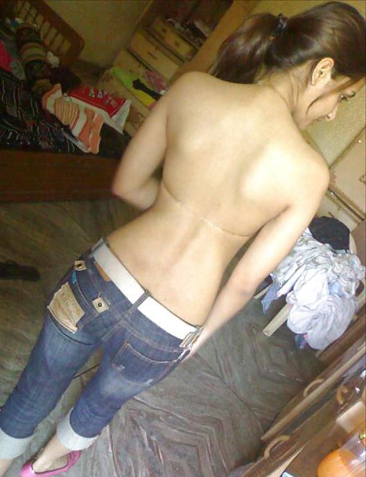 25P Complete Set 3: Posing ex-girl friends