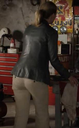 25P German actress Katja Weitzenboeck