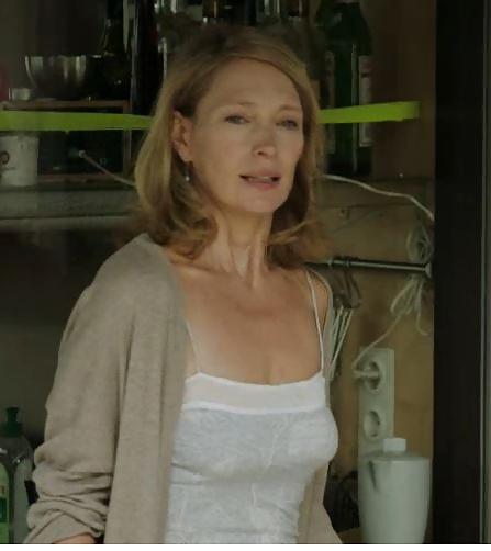25P German actress Katja Weitzenboeck