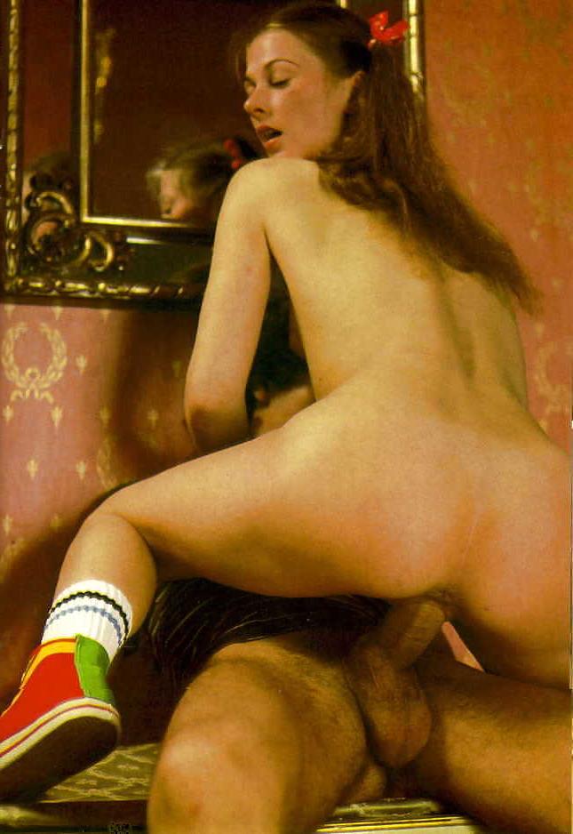 7P Vintage brunette getting porked