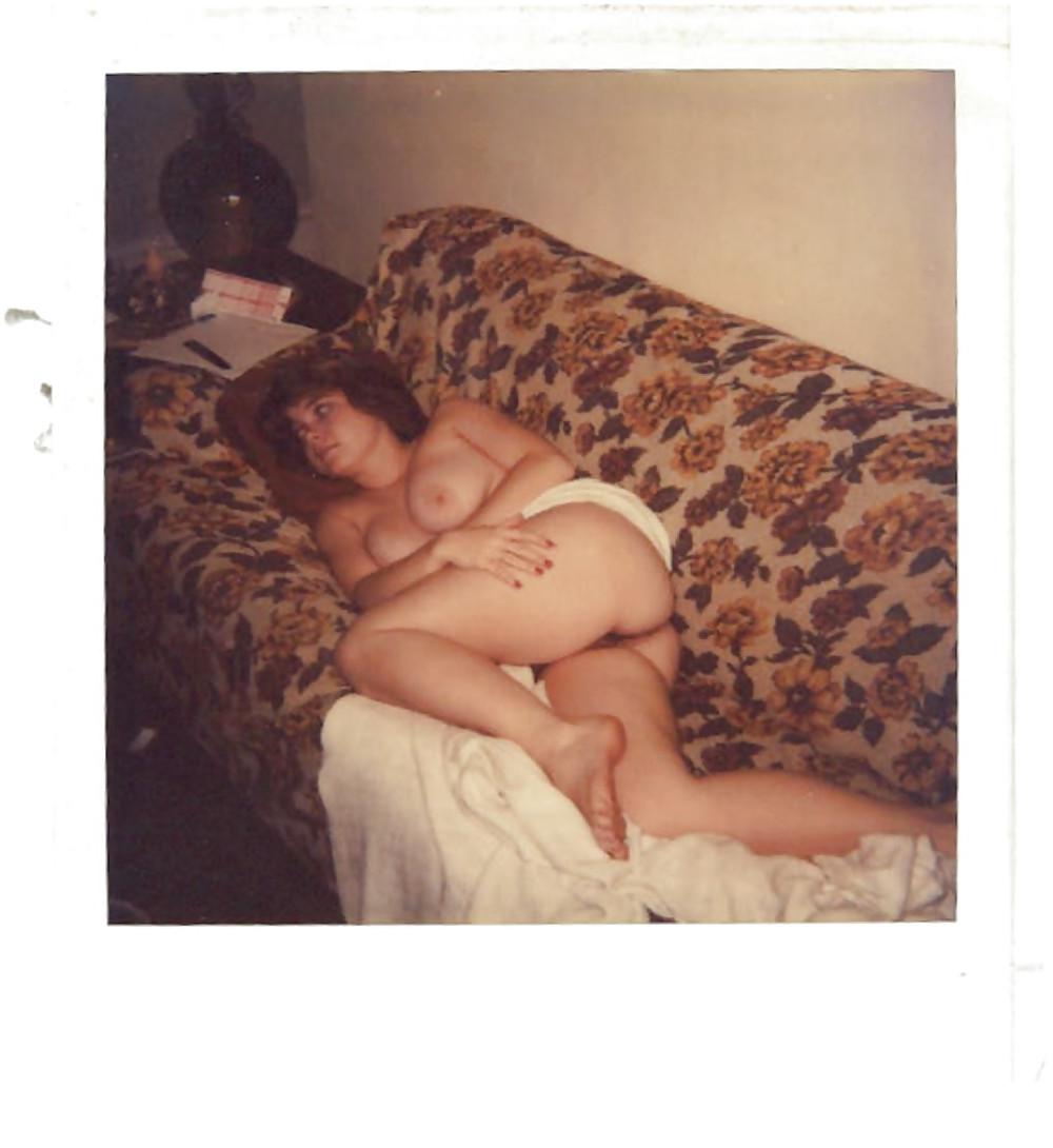 25P Vintage Wives & Girlfriends 40