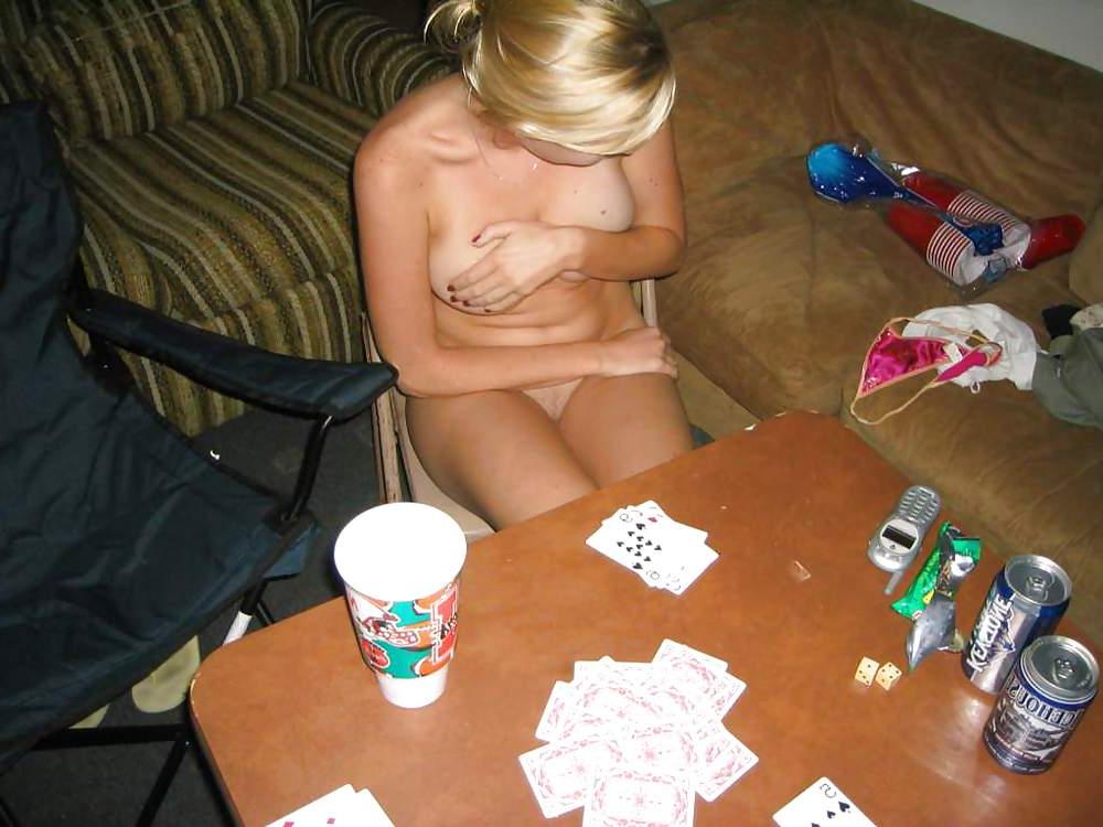25P Strip Poker
