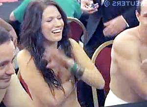 25P Strip Poker