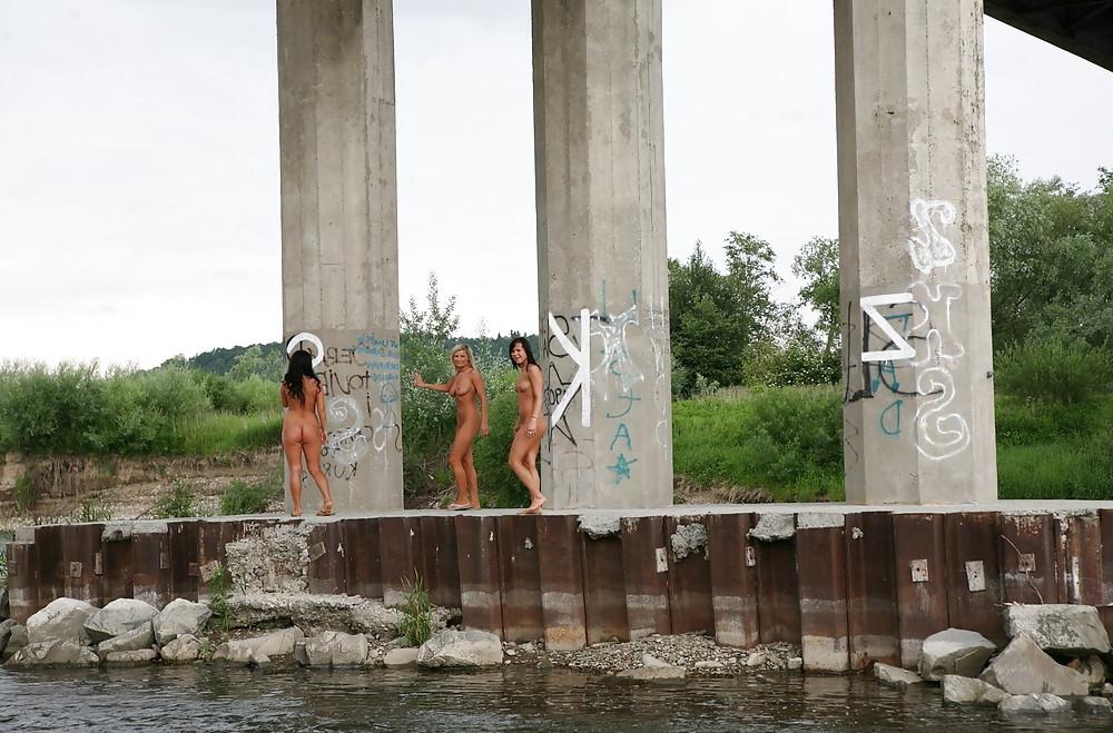 25P 3 polish girls