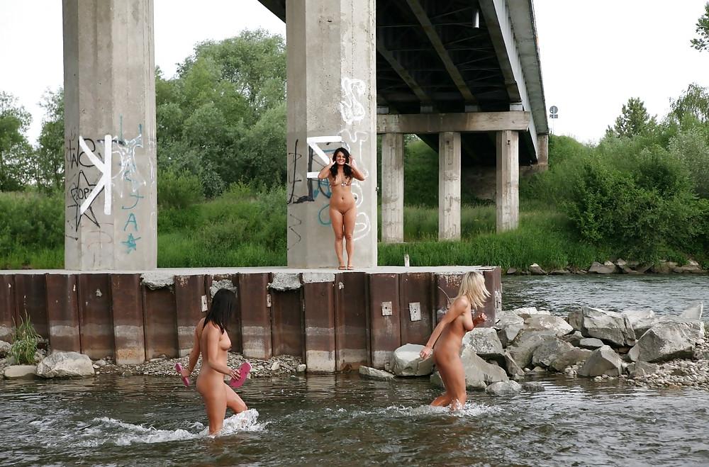 25P 3 polish girls