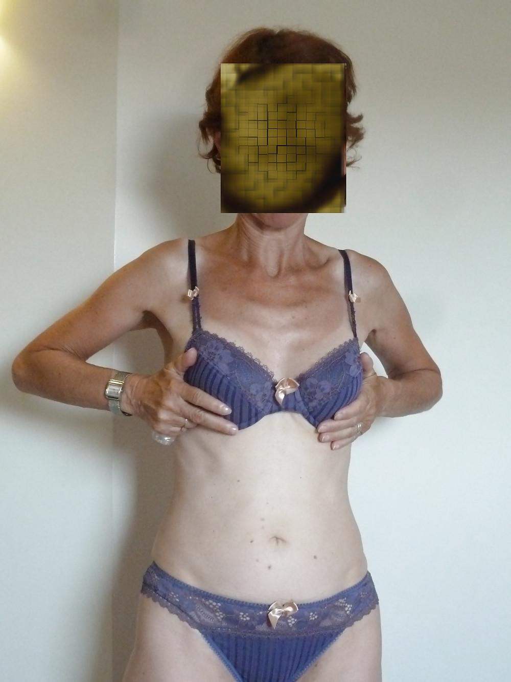 7P My wife so pretty in her violet underwears
