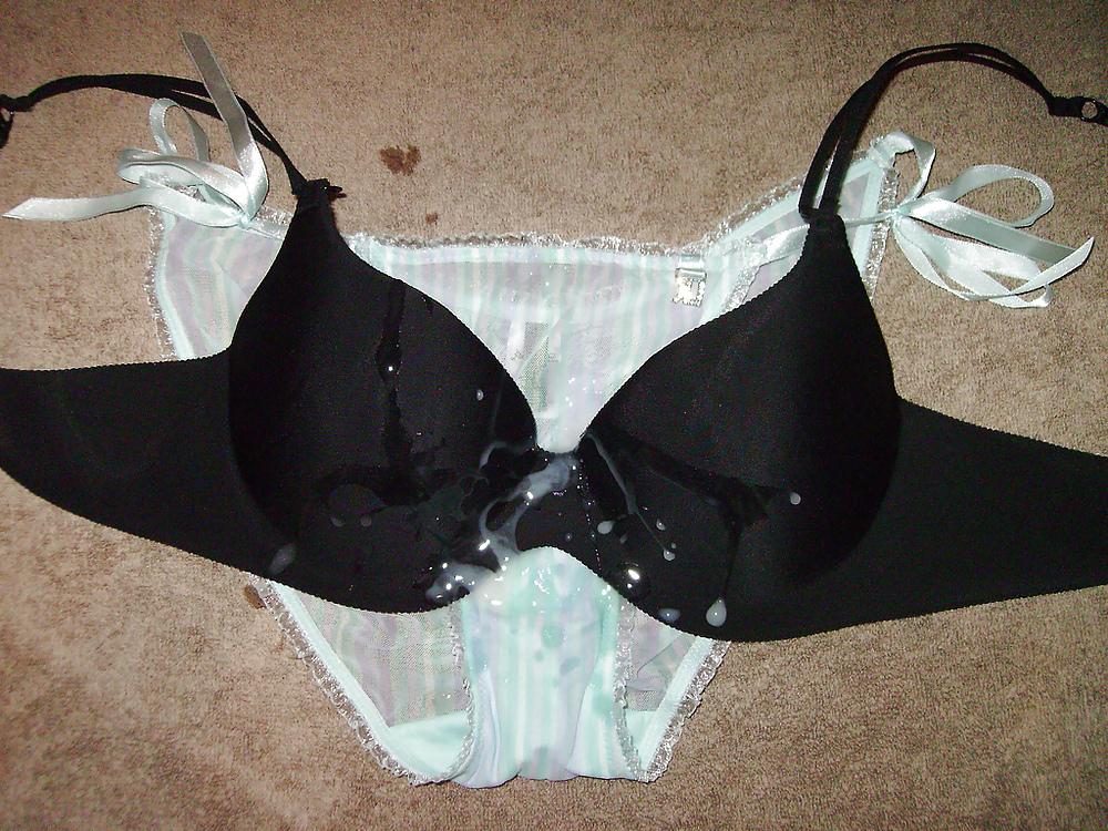 9P Sexy MILF
