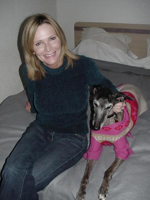 9P Sexy MILF
