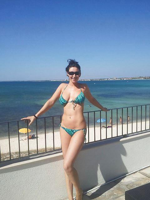 20P Italian women: Laura