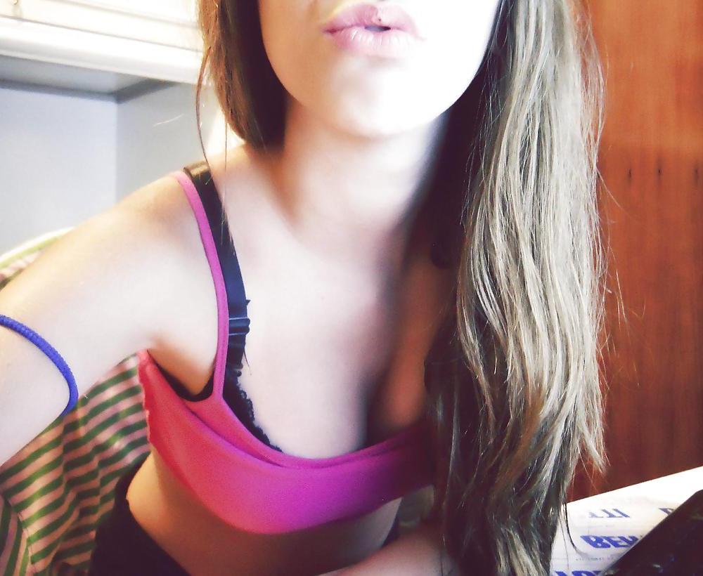 22P Veronica 18yo sexy italian teen