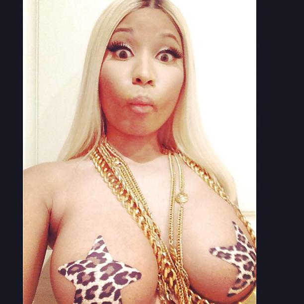 23P Nicki Minaj slutty instagram pics