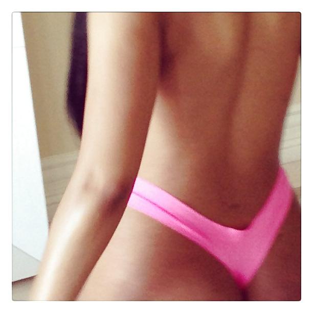 23P Nicki Minaj slutty instagram pics