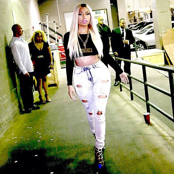 23P Nicki Minaj slutty instagram pics