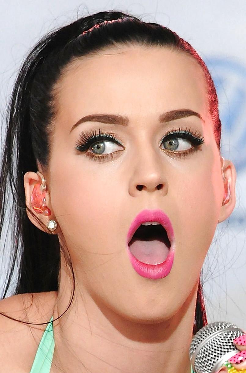 25P Celeb Pics that make my Cum - April 2011