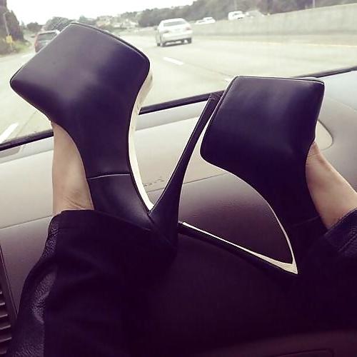 25P Extreme Heels 11
