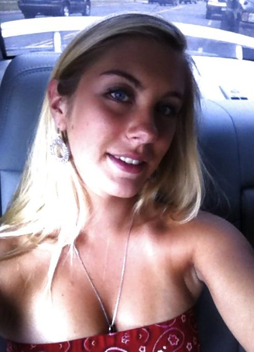 25P Hot girls with tan lines 