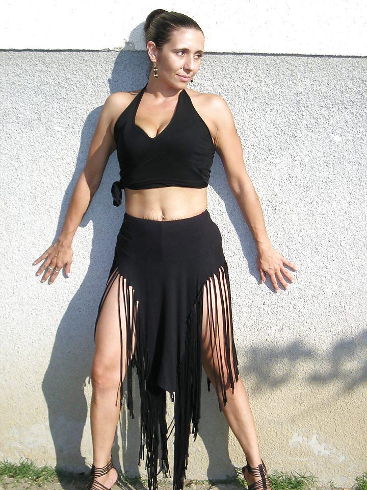 25P Sexy 37 yo mom from facebook. how to fuck?