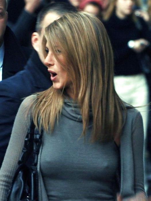 18P Celebrity Pokies!!