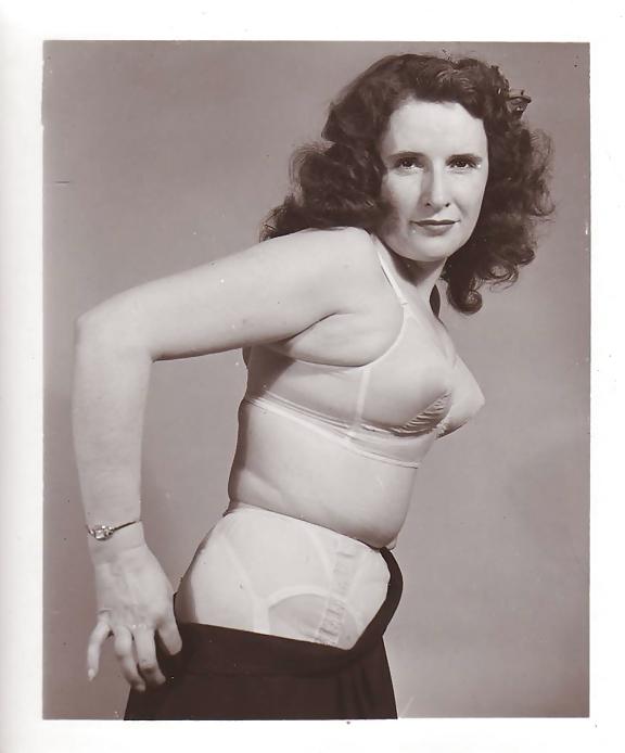 25P Vintage and Retro Pictures