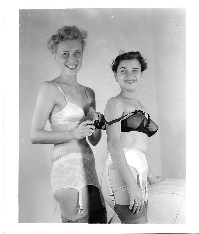 25P Vintage and Retro Pictures
