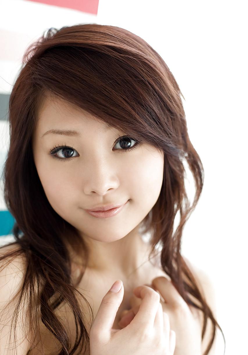 13P Exotic girl
