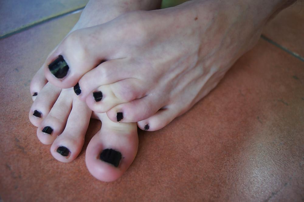 8P Black polish
